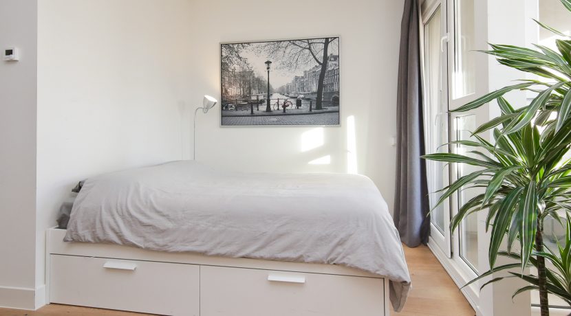 Stoere Super Studio van 30 m² @Amsterdam-Sloten Laan van Vlaanderen 141-B8 Foto 14 Studio 01i