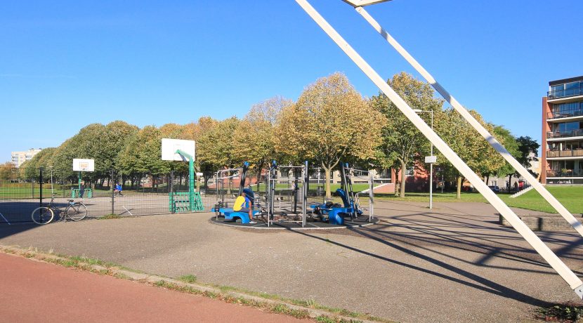 Stoere Super Studio van 30 m² @Amsterdam-Sloten Laan van Vlaanderen 141-B8 Foto 26 Omgeving 01e