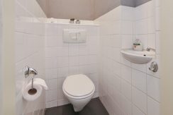 4-kamer appartement @Badhoevedorp Wijnmalenstraat 67 Foto 20 toilet 01a