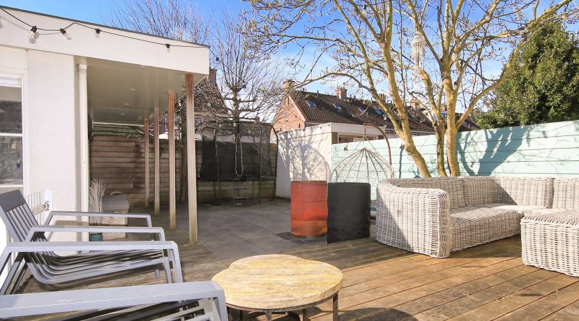 Hoekwoning met carport @Zwanenburg Friedalaan 90 Foto 22 tuin 01c