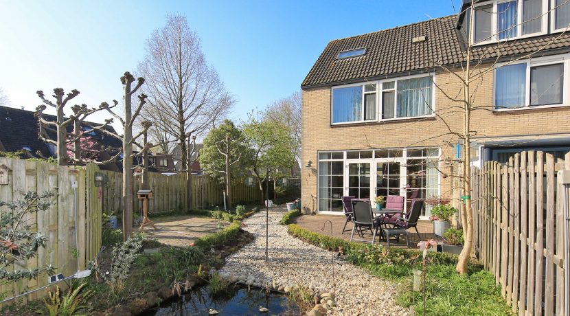 Hoekwoning met grote tuin @Amsterdam Korte Water 252 Foto 30 tuin 01f