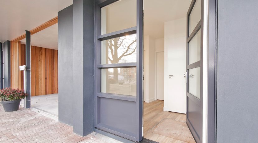 Luxe begane grond appartement@Nieuw-Vennep Schoolstraat 11 Foto 15 Entree 01b