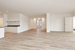 Luxe begane grond appartement@Nieuw-Vennep Schoolstraat 11 Foto 18 Woonkamer 01c