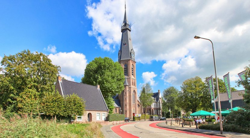 19 Hoek van 3 onder 1 kap met grote garage @Amstelveen-Bovenkerk Noorddammerlaan 69