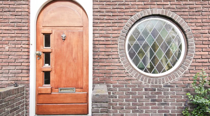 22 Hoek van 3 onder 1 kap met grote garage @Amstelveen-Bovenkerk Noorddammerlaan 69