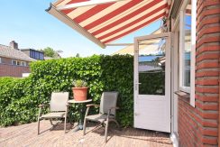 26 Charmante, jaren-30 middenwoning - tuin 01c