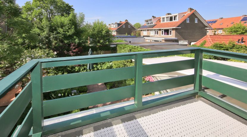 Karakteristieke hoekwoning met garage en Z-tuin @Badhoevedorp Sperwerstraat 37 Foto 12