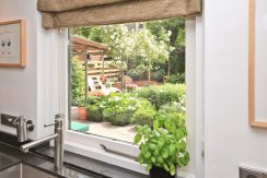 Karakteristieke hoekwoning met garage en Z-tuin @Badhoevedorp Sperwerstraat 37 Foto 28