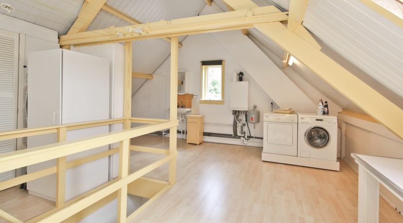 Karakteristieke hoekwoning met garage en Z-tuin @Badhoevedorp Sperwerstraat 37 Foto 56