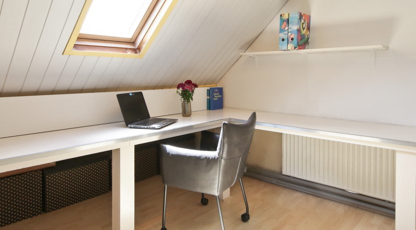 Karakteristieke hoekwoning met garage en Z-tuin @Badhoevedorp Sperwerstraat 37 Foto 57