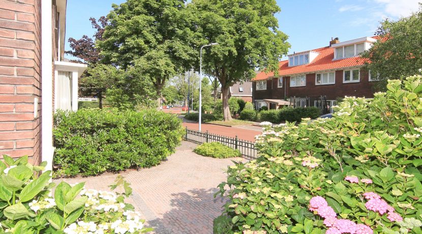 Karakteristieke hoekwoning met garage en Z-tuin @Badhoevedorp Sperwerstraat 37 Foto 61