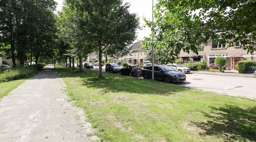 Maximaal uitgebouwde middenwoning @Badhoevedorp Egelantierstraat 22 Foto 43 Omgeving 01c