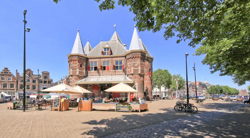 Monumentaal grachtenhuis van zes etages @Amsterdam Raamgracht 5 Foto 51 Omgeving 04