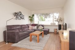 Tussenwoning aan de dijk Akerdijk 122 Foto 04