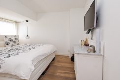 Tussenwoning aan de dijk Akerdijk 122 Foto 08