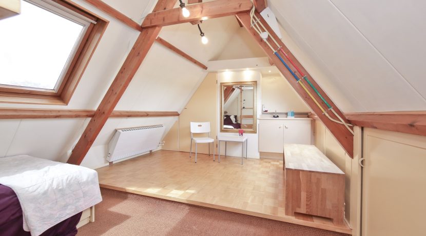 Tussenwoning aan de dijk Akerdijk 122 Foto 11