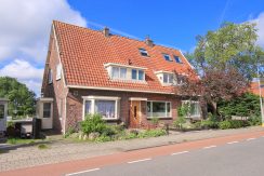 Tussenwoning aan de dijk Akerdijk 122 Foto 16