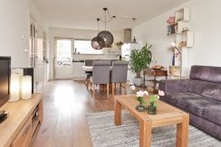 Tussenwoning aan de dijk Akerdijk 122 Foto 18