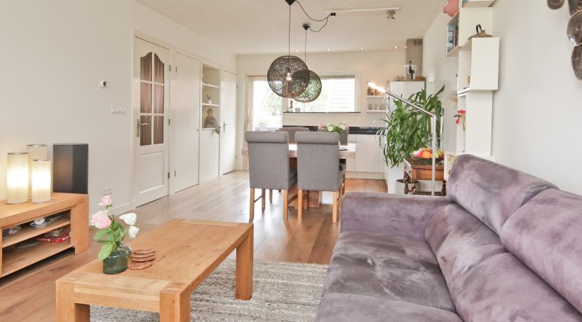 Tussenwoning aan de dijk Akerdijk 122 Foto 27