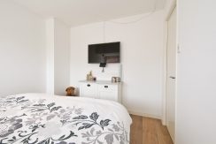 Tussenwoning aan de dijk Akerdijk 122 Foto 34