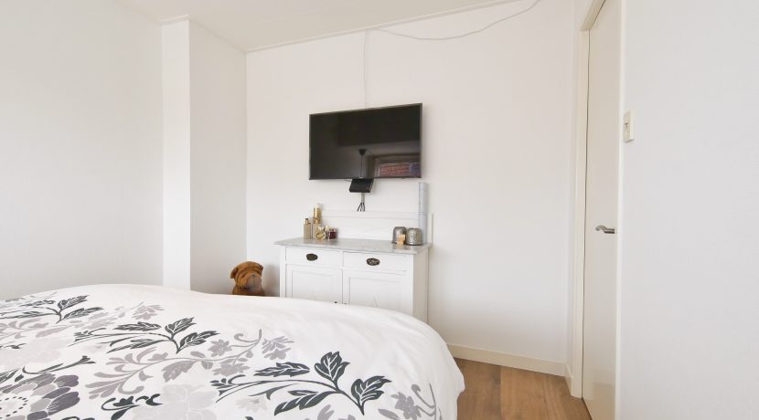 Tussenwoning aan de dijk Akerdijk 122 Foto 34