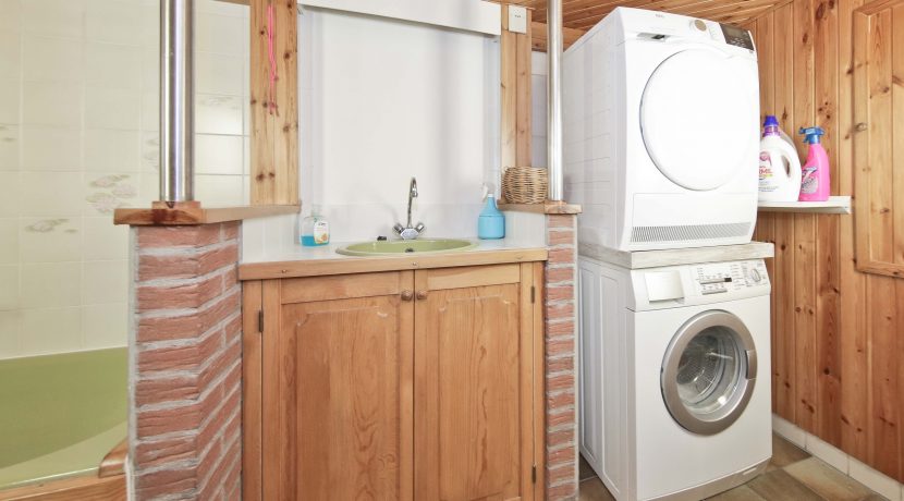 Tussenwoning aan de dijk Akerdijk 122 Foto 45