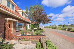 Tussenwoning aan de dijk Akerdijk 122 Foto 48