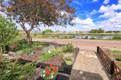 Tussenwoning aan de dijk Akerdijk 122 Foto 49