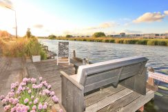 Tussenwoning aan de dijk Akerdijk 122 Foto 51