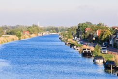 Tussenwoning aan de dijk Akerdijk 122 Foto 53