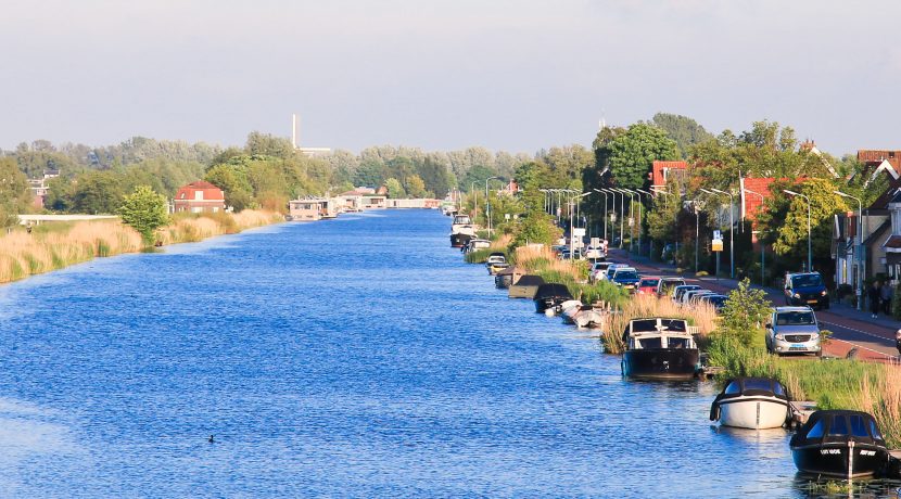Tussenwoning aan de dijk Akerdijk 122 Foto 53