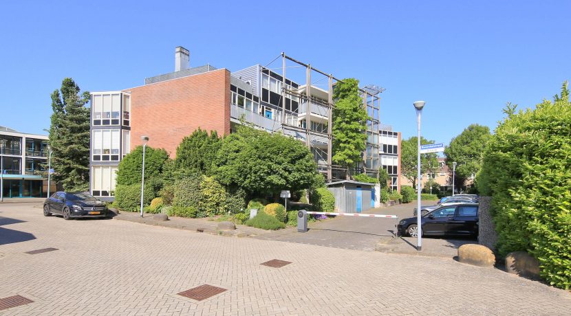 12 Penthouse met dakterras @Badhoevedorp Ranonkelstraat 34