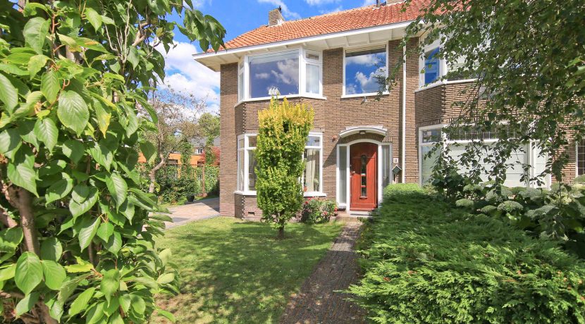 16 Hoekwoning Nachtegaalstraat 22 foto 01c voorgevel
