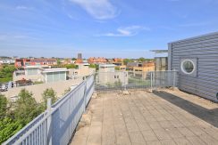26 Penthouse met dakterras @Badhoevedorp Ranonkelstraat 34