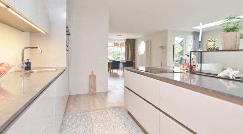 28 Hoekwoning Nachtegaalstraat 22 foto 01c keuken