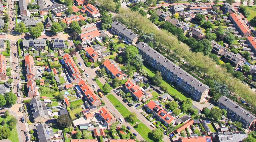 62 Hoekwoning Nachtegaalstraat 22 foto 01a luchtfoto
