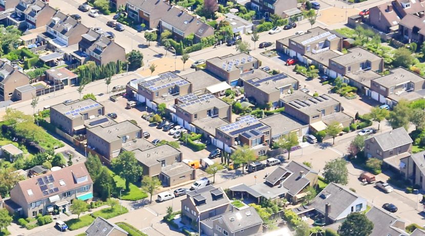 Bungalow met ZW tuin @Badhoevedorp Leibnizstraat 60 Foto 37 luchtfoto