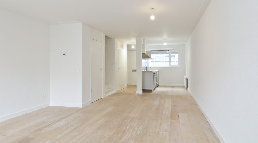 Licht familiehuis @Amsterdam Beverenstraat 18 foto 04 woonkamer 01b