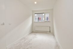 Licht familiehuis @Amsterdam Beverenstraat 18 foto 07 slaapkamer 02a