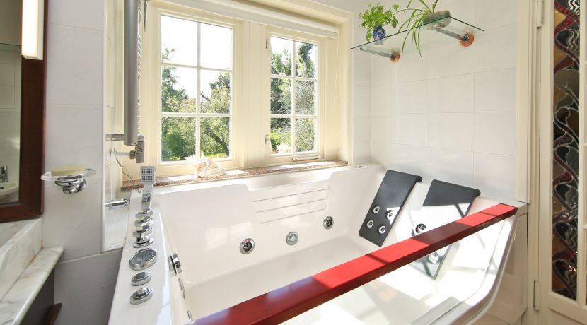 Vrijstaand landhuis @Lijnden Hoofweg 56 Foto 55 badkamer 01d