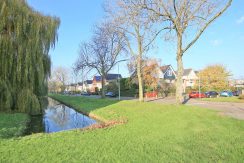 Starterswoning met tuin @Badhoevedorp Chr. Huygensstraat 31 Foto 25 straatbeeld 01b