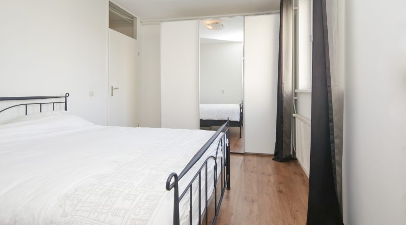 Appartement @Amsterdam Sparrenweg 26 foto 26 slaapkamer 01b