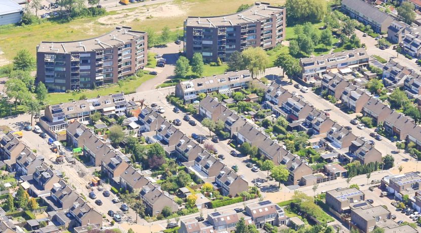 Lichte woning @Badhoevedorp Voltastraat 7 foto 57 luchtfoto 01a