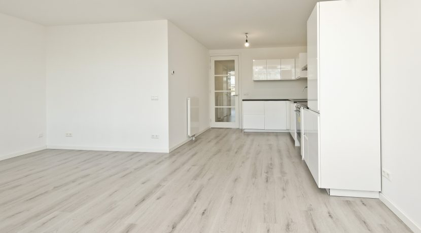 Huurappartement @Badhoevedorp Jan van Gentstraat 96 foto 16 woonkamer 01f