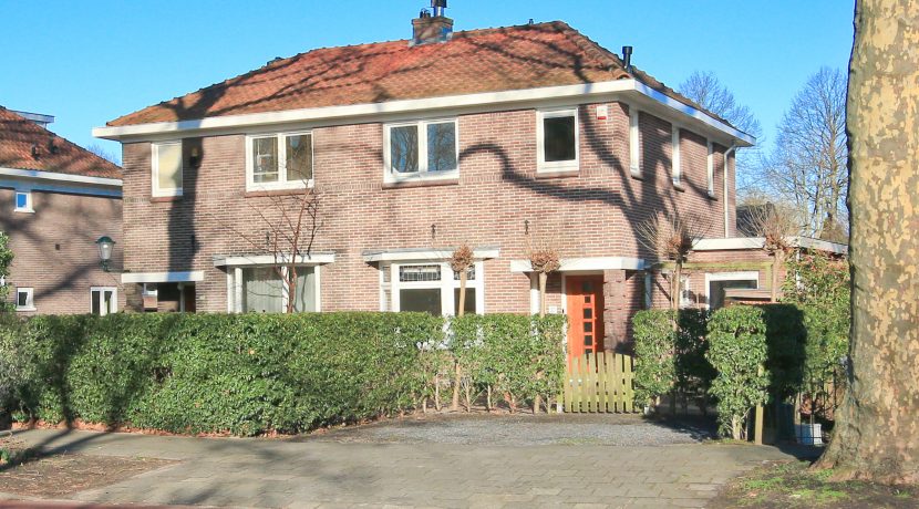 Jaren 30 woning @Badhoevedorp Burg Amersfrdtln 37 foto 19 gevel 01c