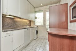 Adembenemend uitzicht aan de Vrijzicht 135 @Amsterdam Foto 05 Keuken 01a
