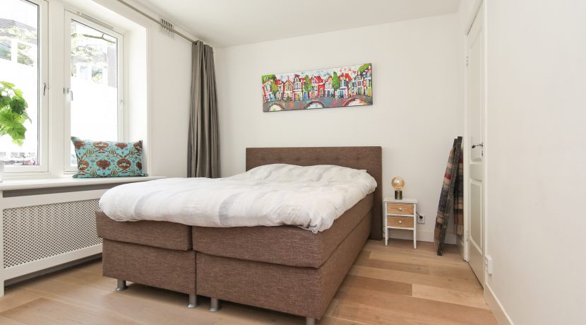 Benedenwoning met tuin @Amsterdam John Franklinstraat 45-hs Foto 06 Slaapkamer 01a
