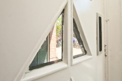 Benedenwoning met tuin @Amsterdam John Franklinstraat 45-hs Foto 13 Hal 01b