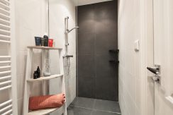 Benedenwoning met tuin @Amsterdam John Franklinstraat 45-hs Foto 27 Badkamer 01b
