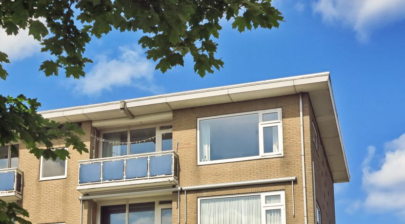 Driekamer hoekappartement @Badhoevedorp Wijnmalenstraat 55 Foto 01 gevel 01a